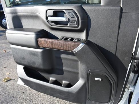 Certified 2020 GMC Sierra 3500 Denali w/ Denali Ultimate Package image 40