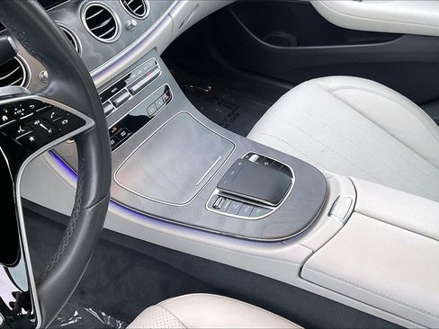 Used 2022 Mercedes-Benz E 350 Sedan w/ AMG Line Exterior image 14