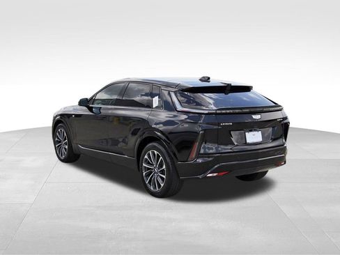 New 2026 Cadillac Lyriq Sport AWD/4WD image 3