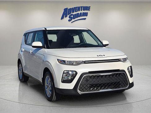 Used 2022 Kia Soul LX w/ Technology Package image 1