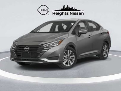 New 2025 Nissan Versa SV w/ Trunk Package
