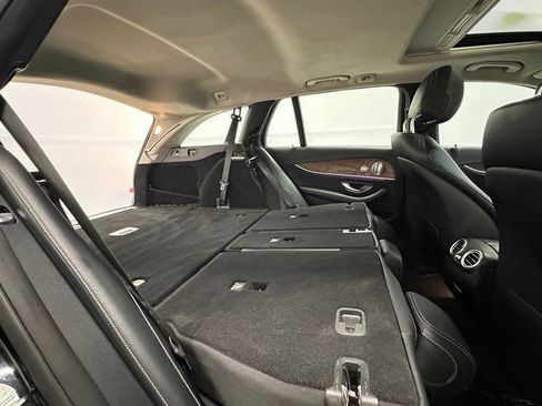 Used 2017 Mercedes-Benz E 400 4MATIC Wagon image 15