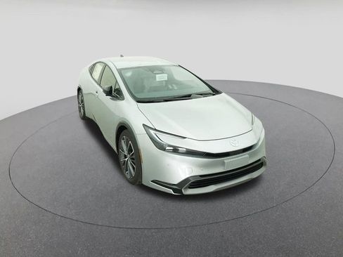 New 2026 Toyota Prius XLE image 14