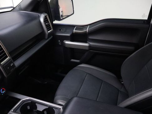 Certified 2020 Ford F150 Raptor w/ Equipment Group 801A Mid image 23