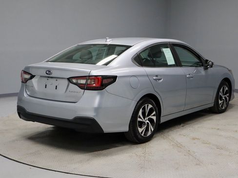 Used 2020 Subaru Legacy Premium image 12