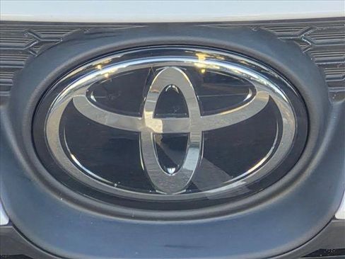 Used 2024 Toyota Corolla LE FWD image 14