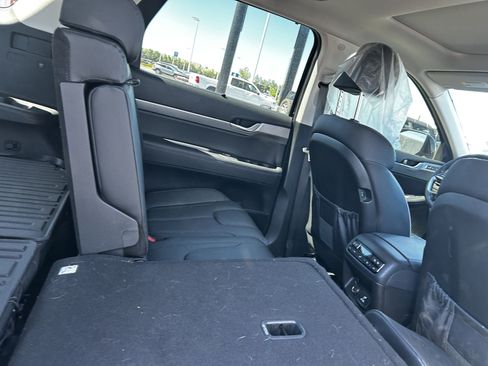 Used 2025 Hyundai Palisade SEL AWD/4WD image 12