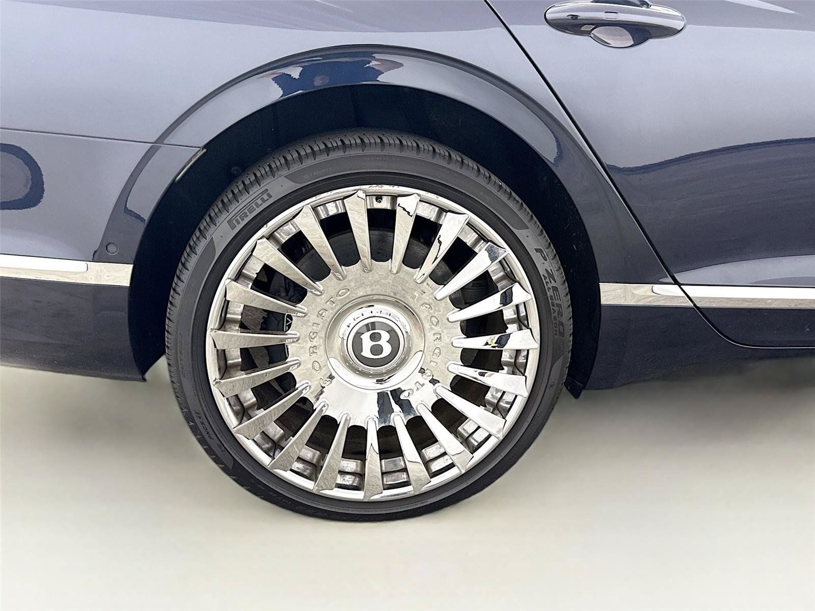Used 2022 Bentley Flying Spur W12 AWD/4WD image 36