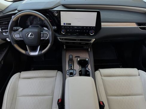 Used 2023 Lexus RX 350 w/ Accessory Package (2T) AWD/4WD image 11