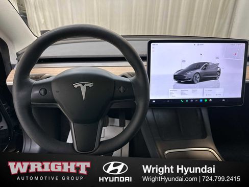 Used 2023 Tesla Model 3 Standard Range image 19