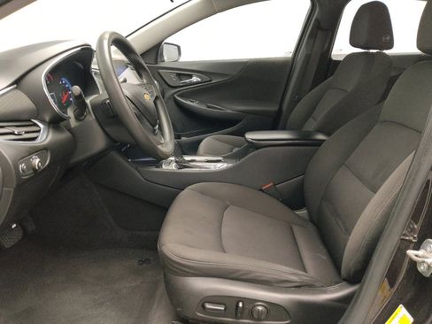 Used 2020 Chevrolet Malibu LT image 17