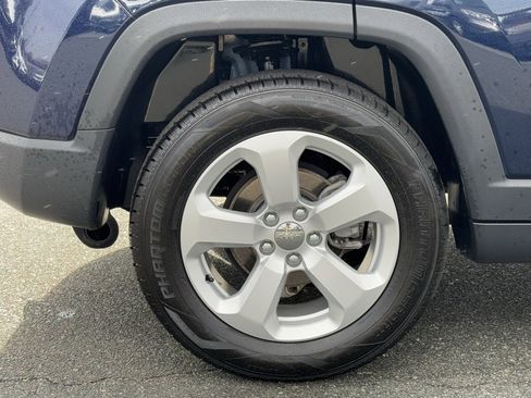 Used 2018 Jeep Compass Latitude w/ Popular Equipment Group image 36