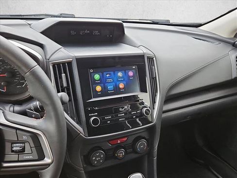 Used 2019 Subaru Crosstrek 2.0i Premium w/ Moonroof Package AWD/4WD image 15
