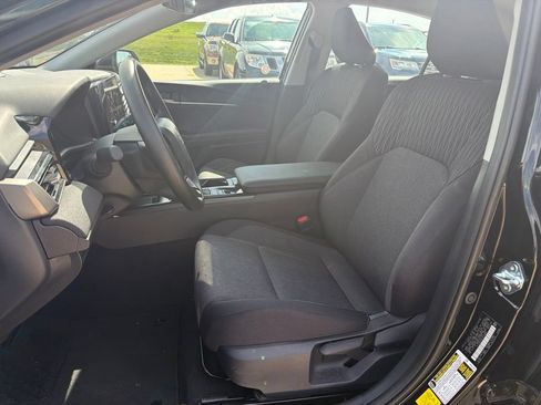 Used 2026 Toyota Camry LE FWD image 9