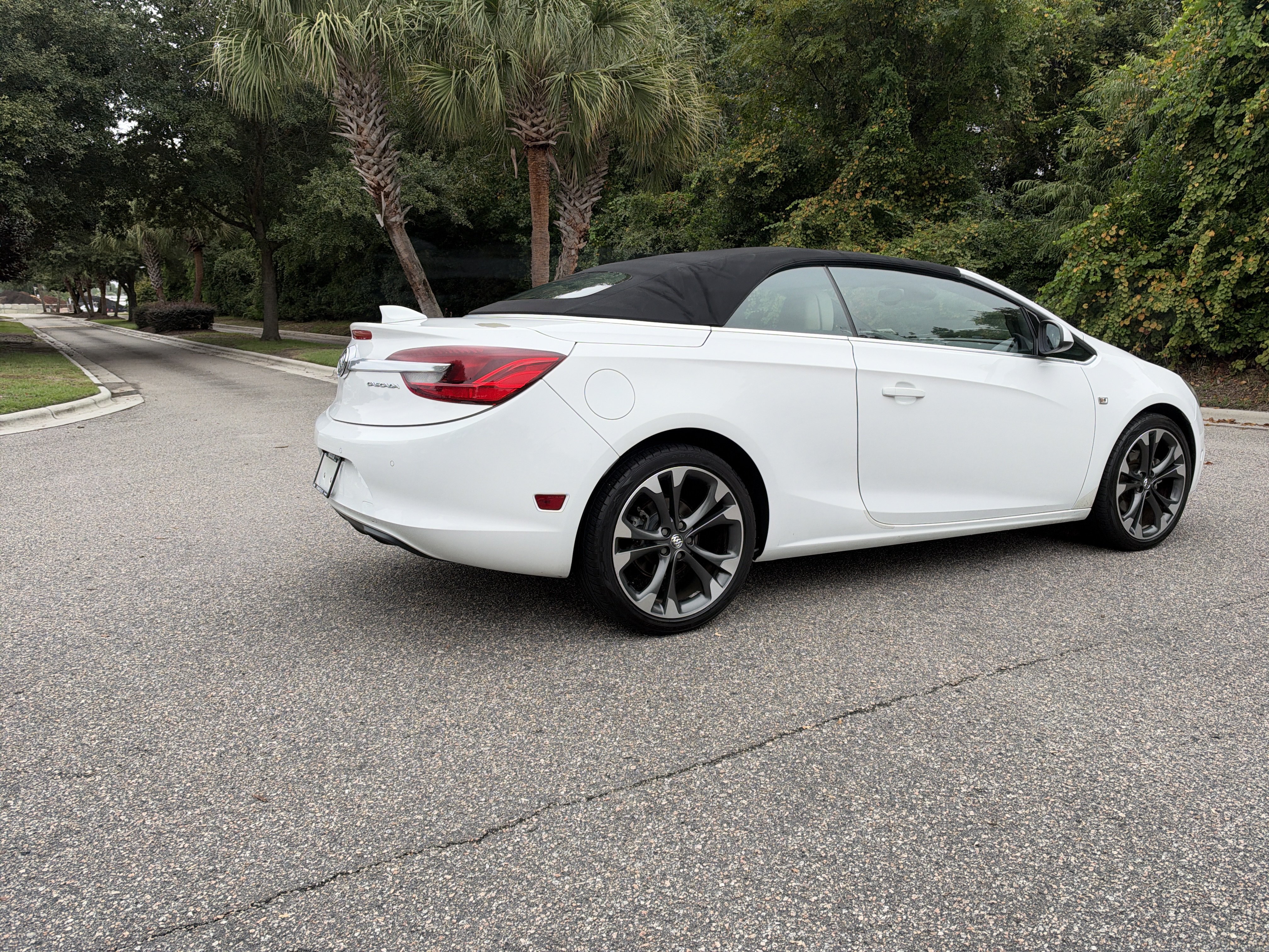 Used 2016 Buick Cascada Premium FWD image 14