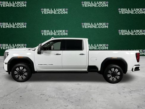 Used 2024 GMC Sierra 2500 Denali w/ Denali Reserve Package image 9
