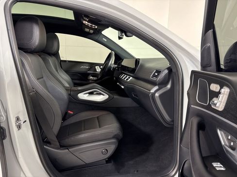Used 2025 Mercedes-Benz GLE 450 4MATIC Coupe image 12