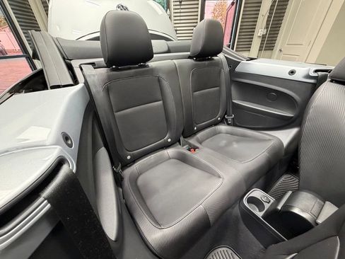 Used 2016 Volkswagen Beetle 1.8T SEL FWD image 7