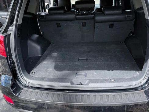 Used 2009 Hyundai Santa Fe Limited AWD/4WD image 10