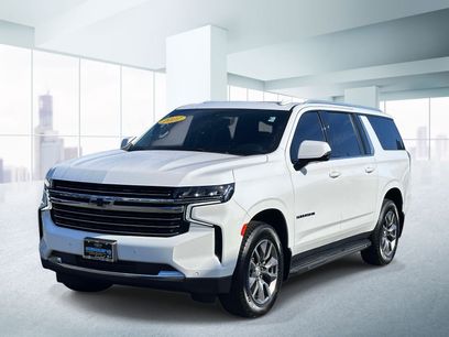 Used 2022 Chevrolet Suburban LT w/ LT Signature Plus Package