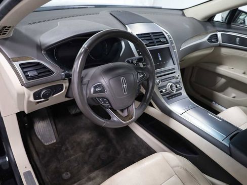 Used 2017 Lincoln MKZ Reserve w/ Climate Package image 4