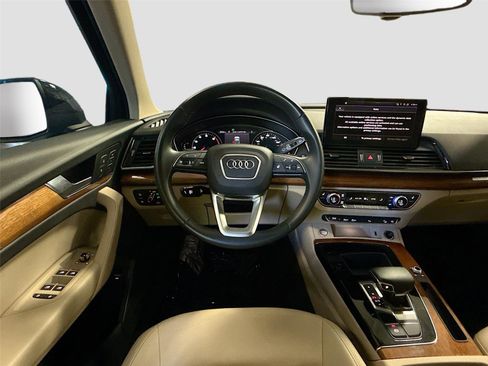 Certified 2023 Audi Q5 Premium w/ Convenience Package AWD/4WD image 11