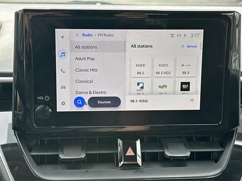 Used 2024 Toyota Corolla LE image 17