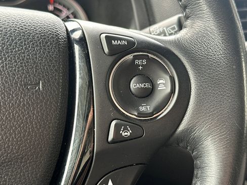 Used 2017 Honda Pilot Touring image 30