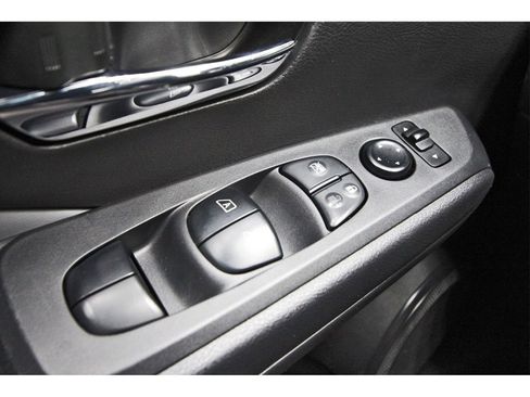 Certified 2023 Nissan Kicks SR w/ SR Premium Package image 19