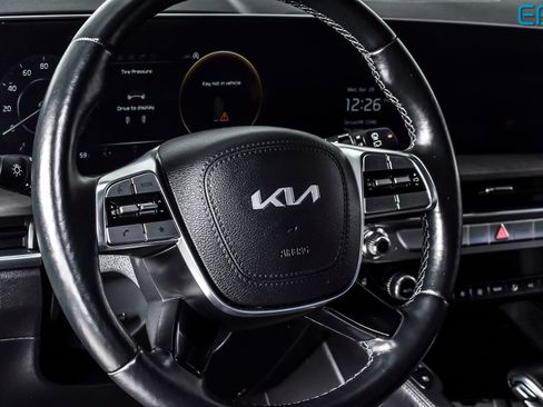 Used 2024 Kia Telluride SX Prestige X-Line AWD/4WD image 18