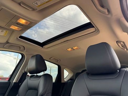 Used 2019 MAZDA CX-5 Touring image 9