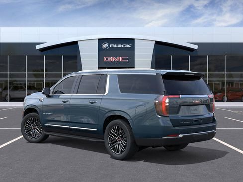 New 2026 GMC Yukon XL Elevation image 28