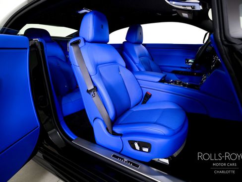 New 2025 Rolls-Royce Spectre Black Badge w/ Spectre Enhancement Package AWD/4WD image 24