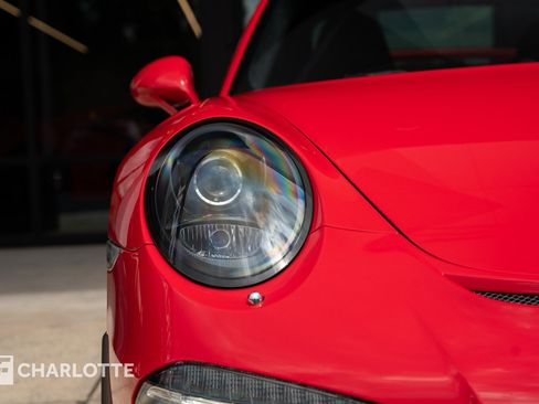 Used 2015 Porsche 911 GT3 RWD image 3