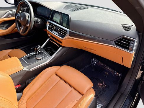 Used 2022 BMW 430i Coupe w/ M Sport Package image 13