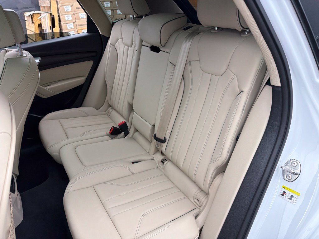 Used 2024 Audi Q5 2.0T Premium AWD/4WD image 22