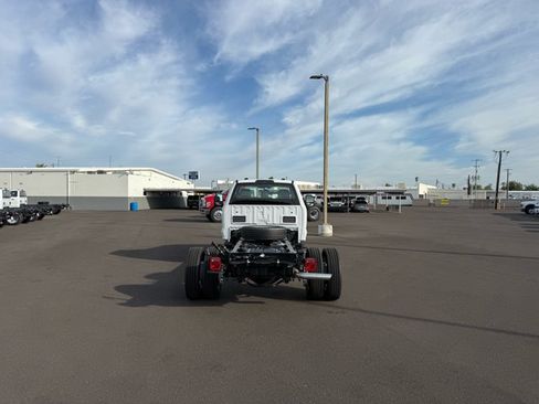 New 2026 Ford F450 XL w/ XL Chrome Package RWD image 3