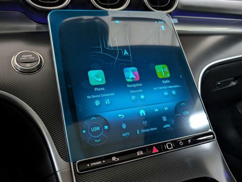 Used 2025 Mercedes-Benz C 300 4MATIC Sedan image 28