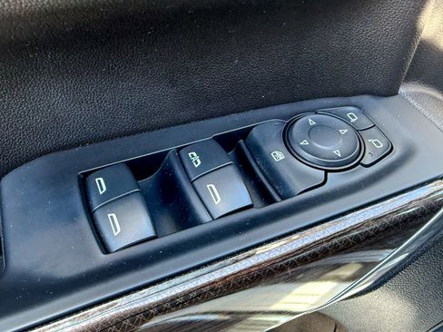 Certified 2021 Chevrolet Silverado 1500 LT Trail Boss w/ Bed Protection Package AWD/4WD image 18