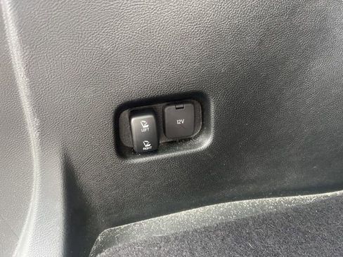 Used 2022 Ford Edge ST-Line w/ Class II Trailer Tow Package image 21