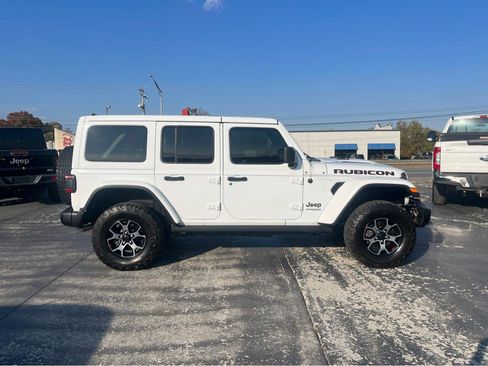 Used 2018 Jeep Wrangler Unlimited Rubicon AWD/4WD image 2