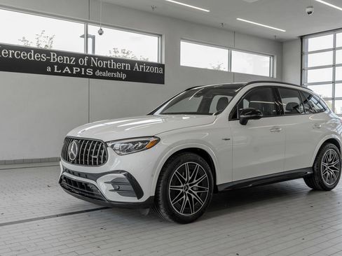 New 2025 Mercedes-Benz GLC 43 AMG 4MATIC image 3