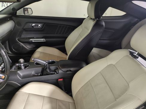 Used 2016 Ford Mustang GT Premium w/ Equipment Group 401A image 12