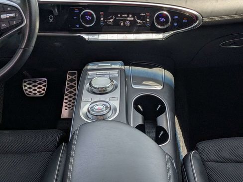 Used 2023 Genesis GV70 3.5T Sport w/ Winter Weather Package AWD/4WD image 19