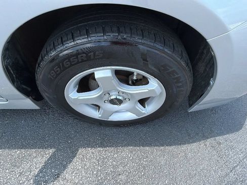 Used 2013 Toyota Prius Two FWD image 41