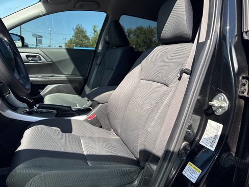 Used 2015 Honda Accord LX image 11
