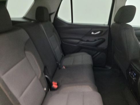 Used 2019 Chevrolet Traverse LS image 21