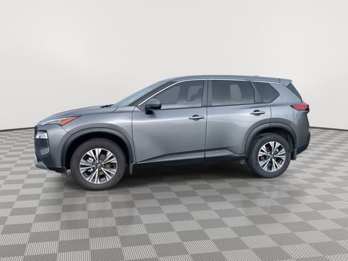 Used 2023 Nissan Rogue SV image 5