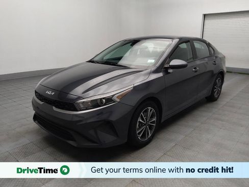 Used 2023 Kia Forte LXS image 1