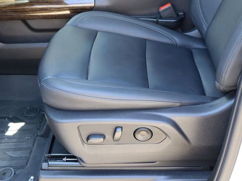 Used 2025 GMC Sierra 1500 Elevation w/ Elevation Premium Package RWD image 14